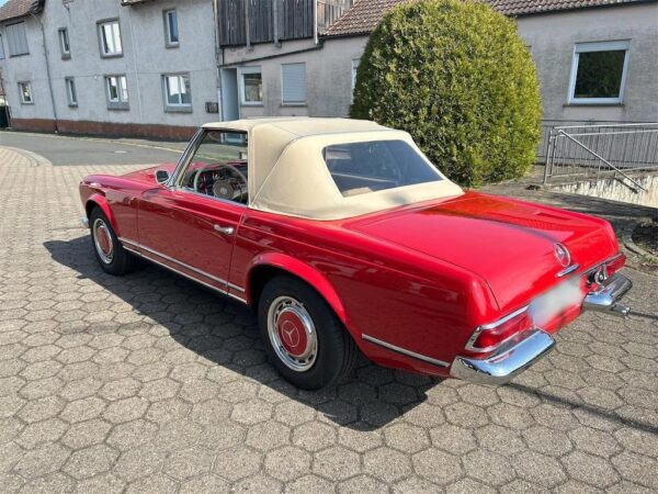 Oldtimer1965 Mercedes Benz 230 SL