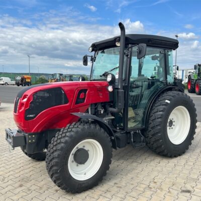 TraktorValtra F105S 2D3 (Tageszulassung)