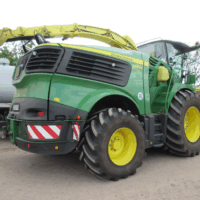selbstfahrende Erntemaschine / Feldhäcksler JOHN DEERE 9900i (D2) – Bild 4