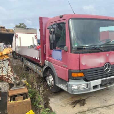 LKW – Pritsche-LangATEGO 815 Mercedes-Benz (2002)