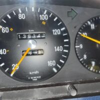 Oldtimer Mercedes 240D W123 (1981) – Bild 14